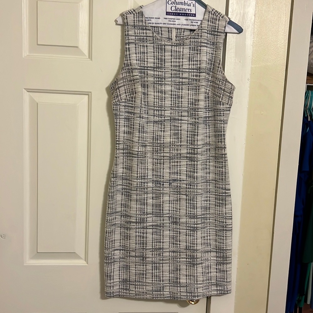 Sharagano size 10 dress